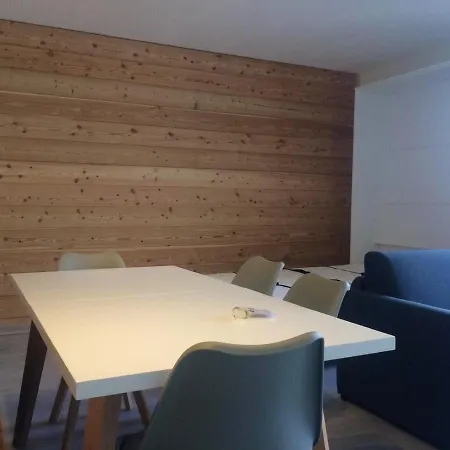 A De 40 M² Avec Balcon * Briancon (Hautes-Alpes)